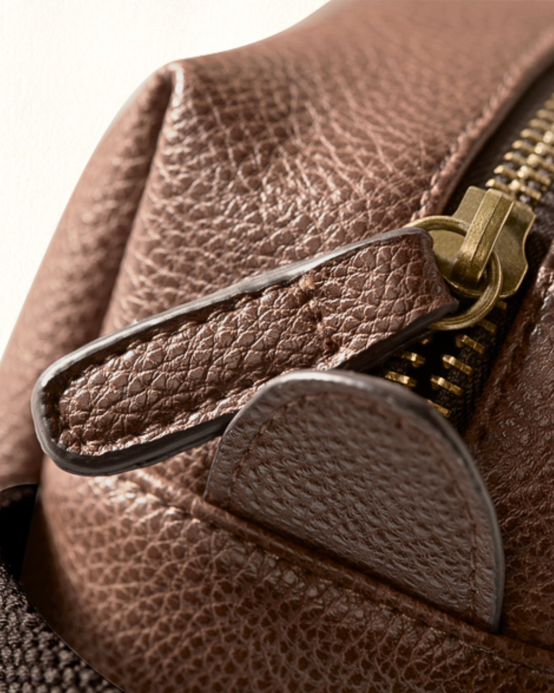 Pulsemint NuHide®  Men – Stilvoll organisiert.