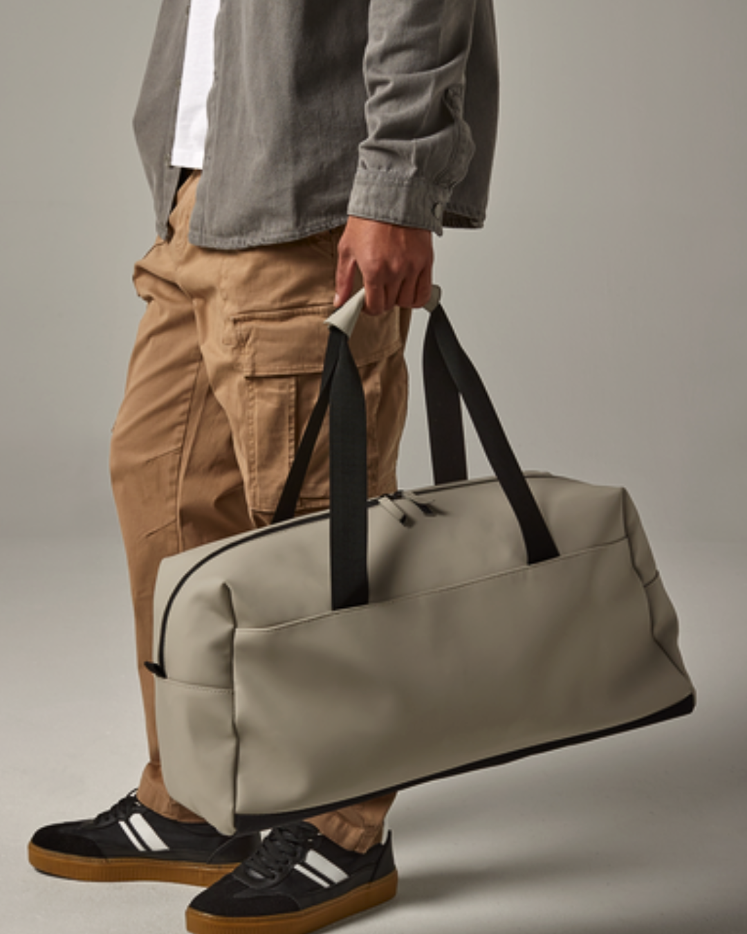 Pulsemint MatteMotion Weekender – Clean. Cool. Carry On.