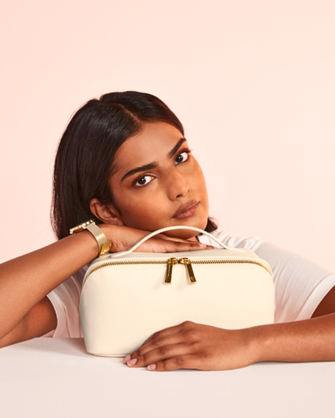 Pulsemint LuxeShell Case – Stilvolles Ordnungstalent für jeden Tag